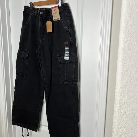 Levi's 94 Baggy Cargo Jeans - Picture 9 of 16